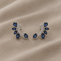 Zeitlose Saphir-Blumenstecker Ohrringe
