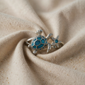 Silberring mit Schildkröte und blauer Opal