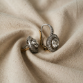 Vintage goldene und silberne Ohrringe mit Kristallen