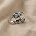 Vintage verstellbarer Silberring mit blauem Stein