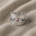Vintage-inspirierter goldener Ring mit kubischem Zirkon