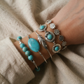 Vintage-inspirierte türkisfarbene Blumen-Armbandserie