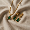 Smaragdgrünes Glänzendes Individuelles Schmuckset